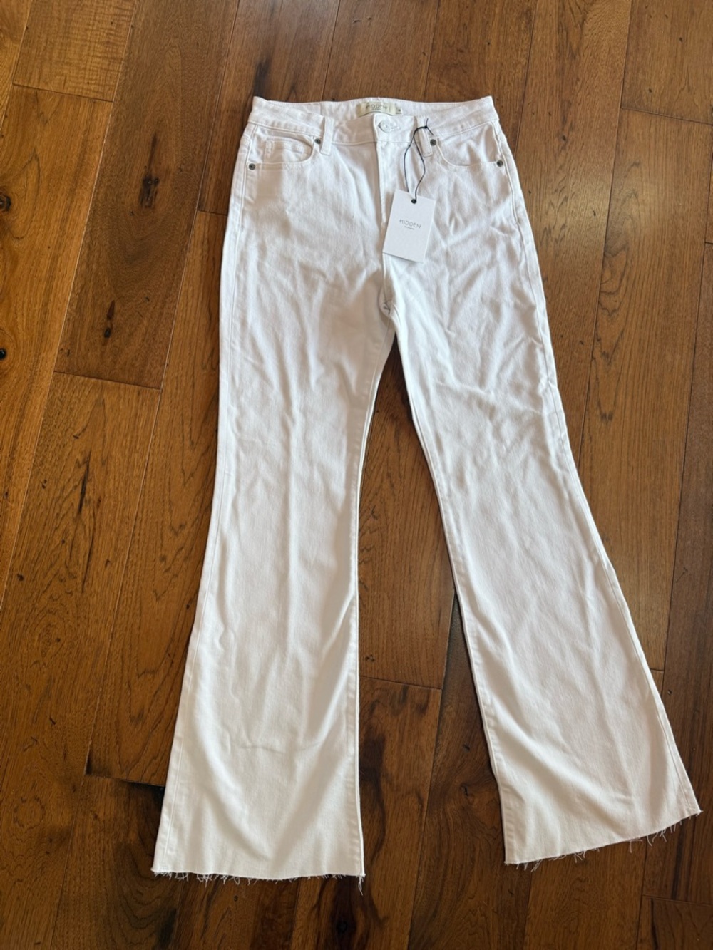 Women's White Flare Jeans with Raw Hem HAPPI